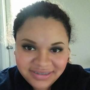 Meet your Posher, Itzel