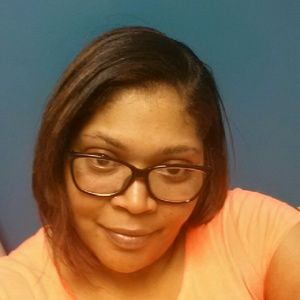 Meet your Posher, April