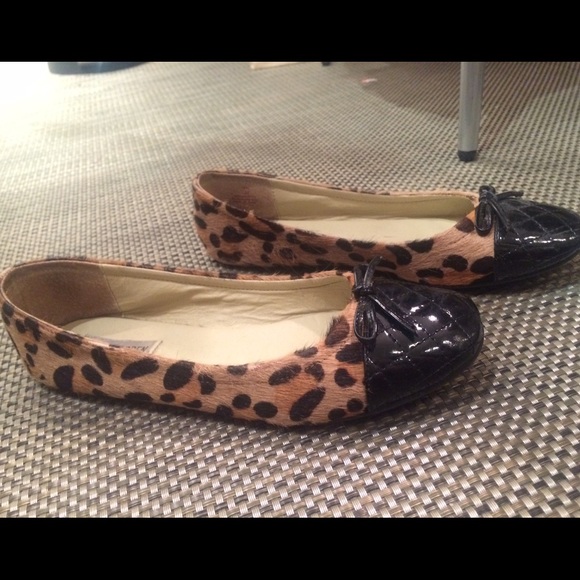 Steve Madden - Leopard w/ black cap toe flat