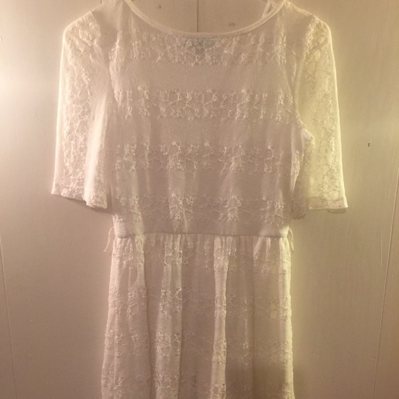Sold - Picture 2 of 3