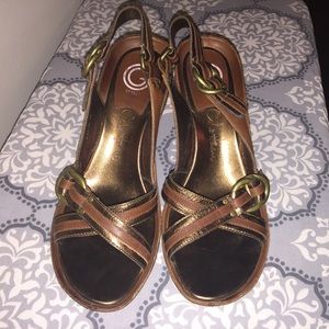 G Series Wedge Sandals