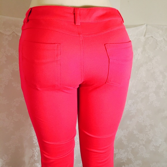 Hot Pink Leggings. - Picture 4 of 4