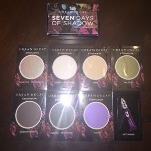 NEW URBAN DECAY 7 DAYS OF SHADOW!