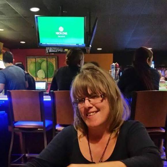 Meet your Posher, Amy - Picture 1 of 1