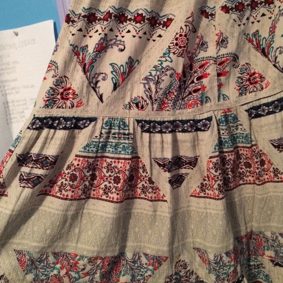 a printed sundress - Picture 2 of 4