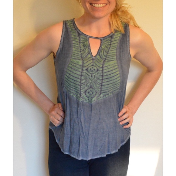 Andrée Blue - Blue Tank w/ Turquoise Embroidery - Picture 2 of 4