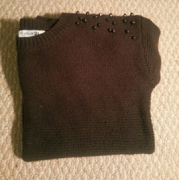 F21Studded shoulders