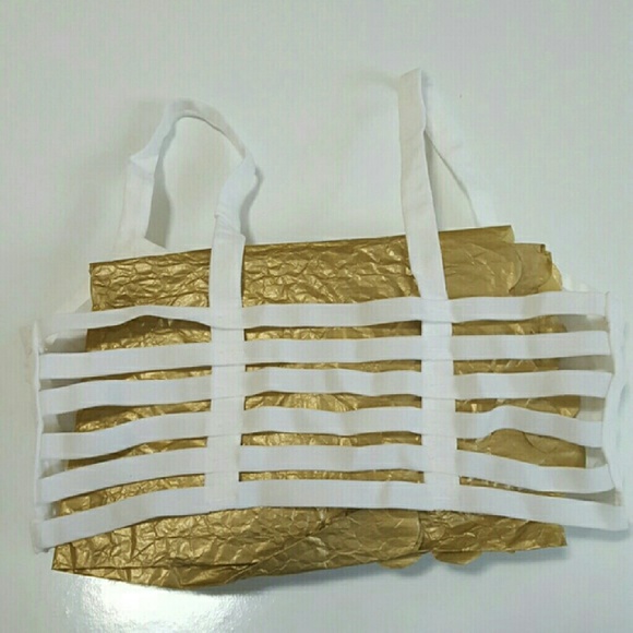 Black and White Bundle of Strappy Bras - Picture 2 of 4