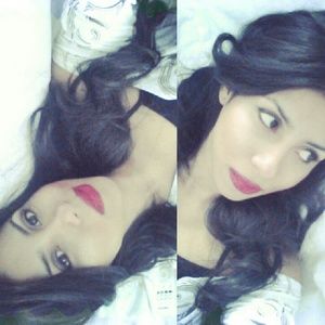 Meet your Posher, Yully