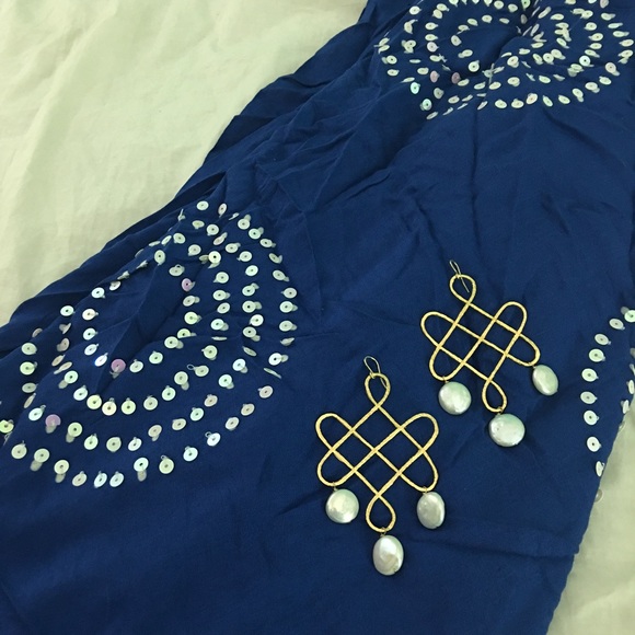 Beach Cover Up (Serong) - Picture 3 of 4