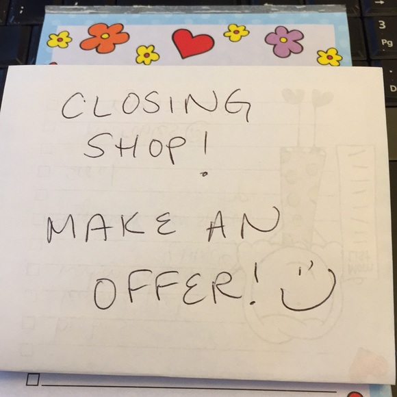 Meet your Posher, Cynthia - Picture 2 of 2