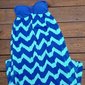 🔴MUST GO🔴 Chevron Print Maxi Dress