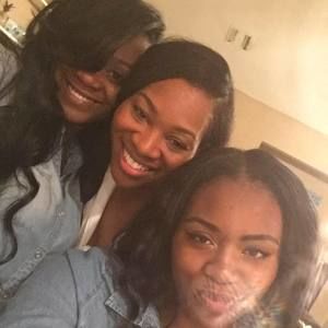 Meet your Posher, Tamela