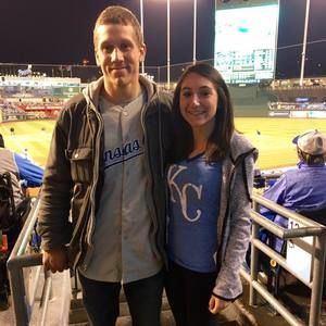 Meet your Posher, Shira