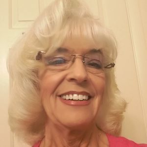 Meet your Posher, Janiçe