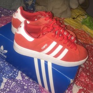 ❤️ all red Adidas superstars ❤️