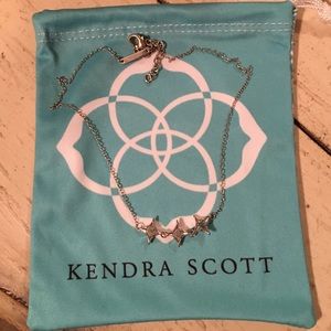 Kendra Scott Necklace in silver