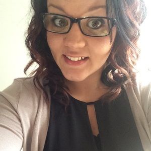 Meet your Posher, Josie