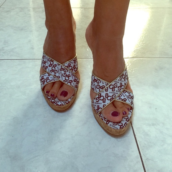 BCBG high heels (excellent condition)