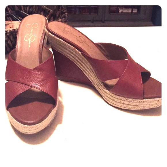 ❌❤️sold❤️❌Jessica Simpson wedge, Sz 9 - Picture 1 of 3