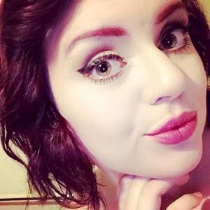 Meet your Posher, Vanessa