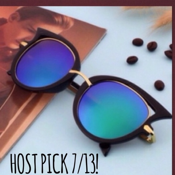 Black Mirrored cat eye Sunnies Sunglasses - Picture 2 of 4