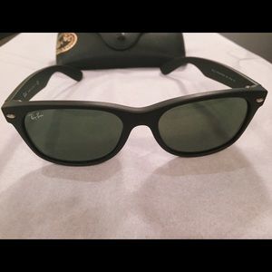 Ray-Ban New Wayfarer Classic