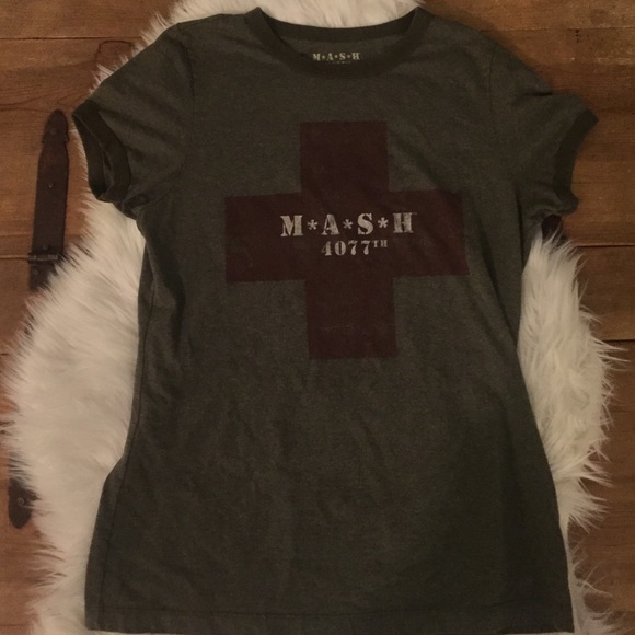 Mash graphic tee