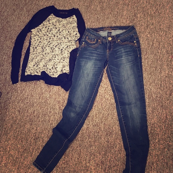 Soo cute outfit ... Just enough shimmer