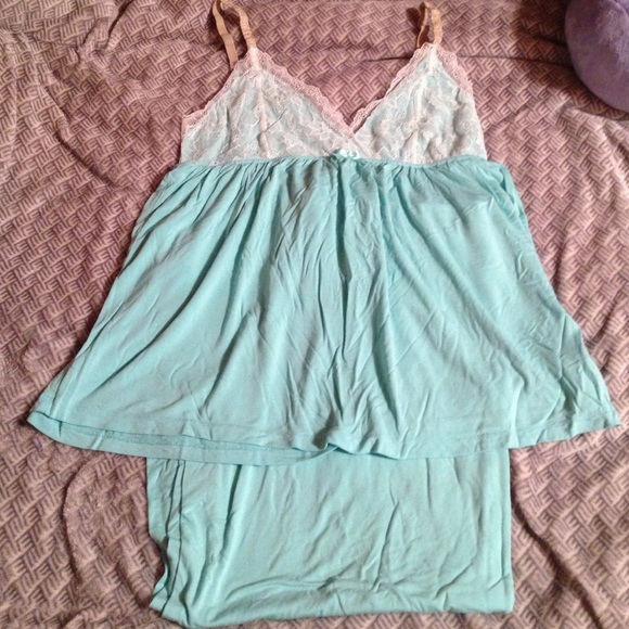Cynthia Rowley Other - Mint colored sleep set