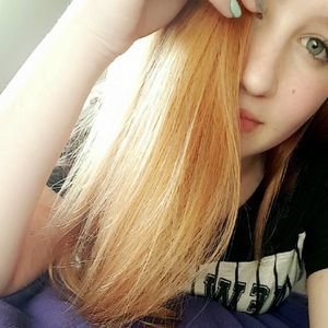 Meet your Posher, Charlotte