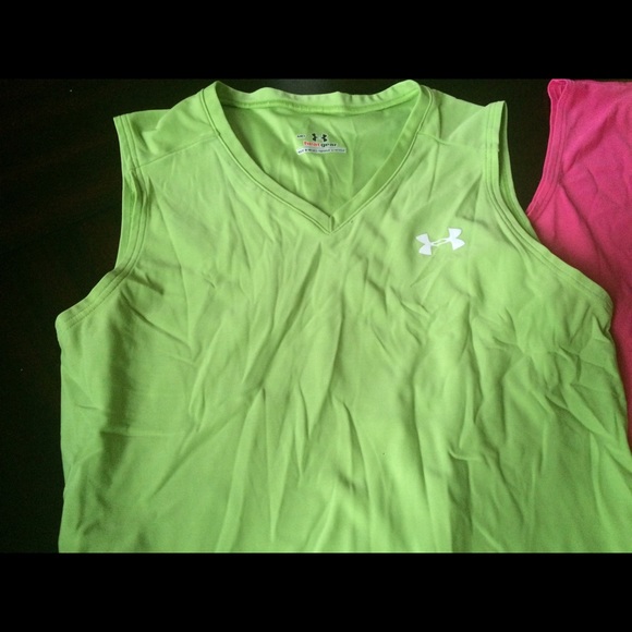 Under armour! - Picture 2 of 4