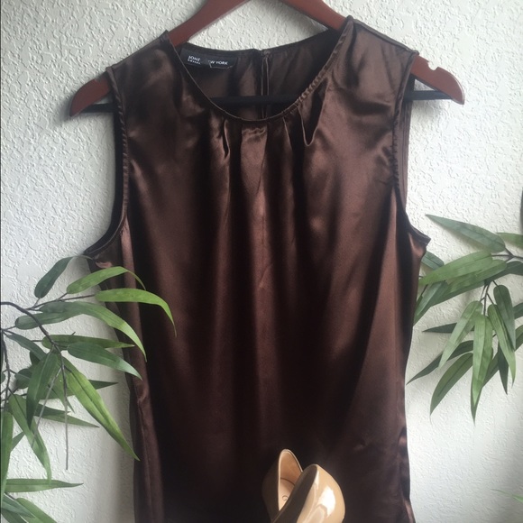 Silky Chocolate Brown Shell