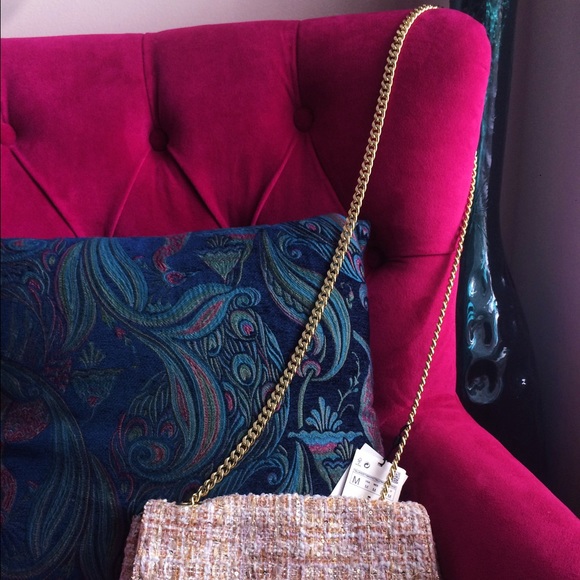 ✨SOLD✨ ZARA Chain Tweed Crossbody Bag ✨✨✨ - Picture 2 of 4