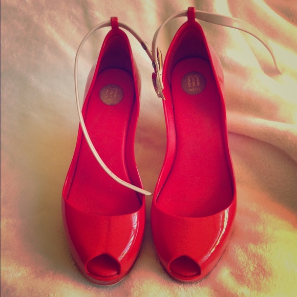 Red and cream Melissa wedges