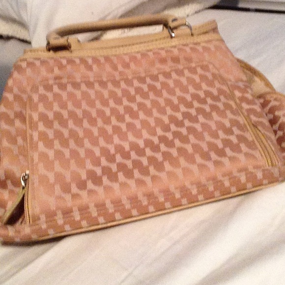 Purse - Picture 3 of 3