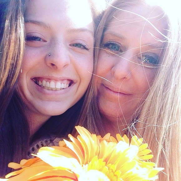 Closet Closed - Picture 2 of 3