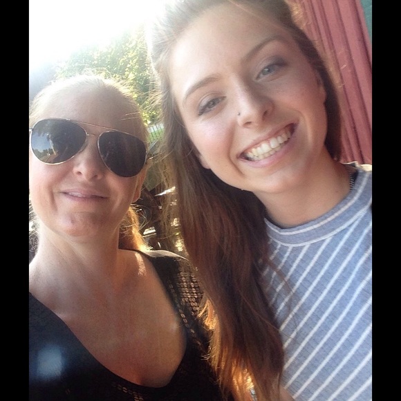 Closet Closed - Picture 3 of 3