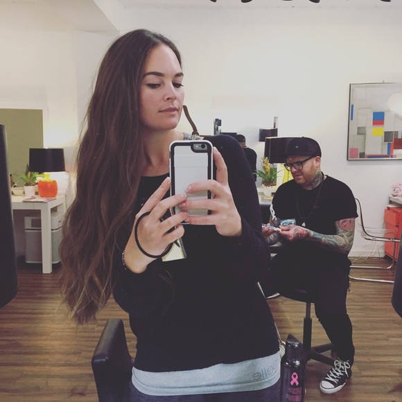 Meet your Posher, Katie! - Picture 2 of 4