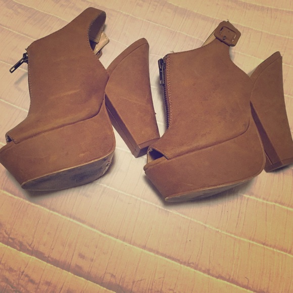 CALL IT SPRING Camel platform wedges!
