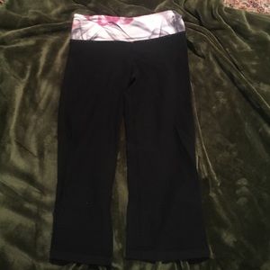 Lululemon Unicorn Tears Reversible Crop Size 4