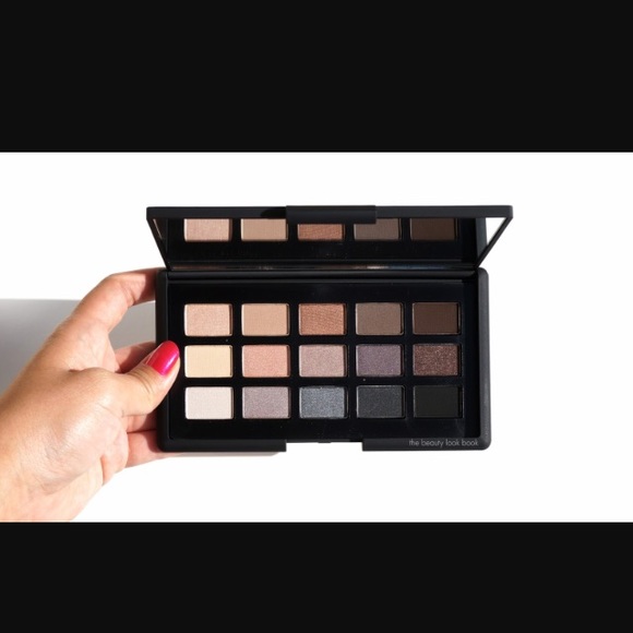 ISO narsissist palette