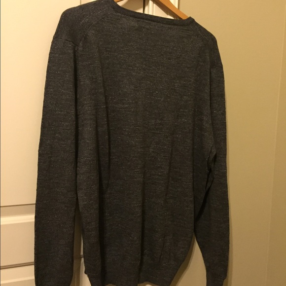 Men's sweater - Picture 2 of 2