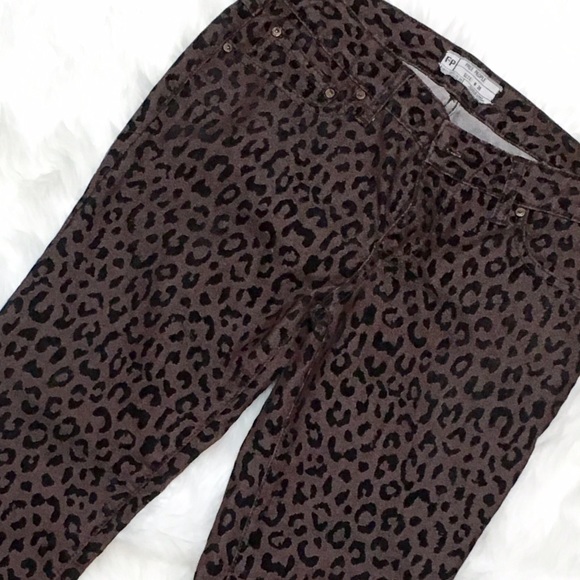 Free people leopard skinny pants W28