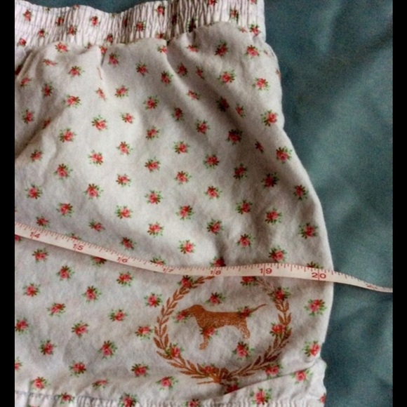 PINK VS pj Shorts🐕