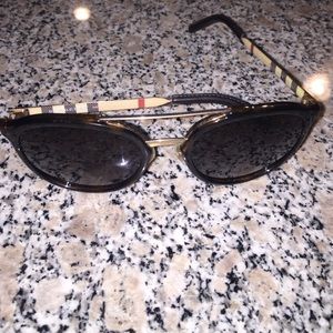 Burberry sunglasses