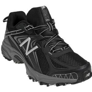 MENS new balance all-terrain sneakers size 9