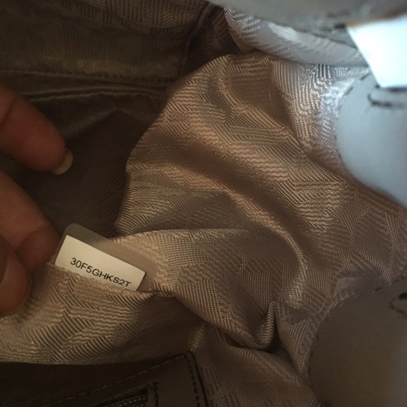 Michael Kors Hamilton frame out - Picture 4 of 4