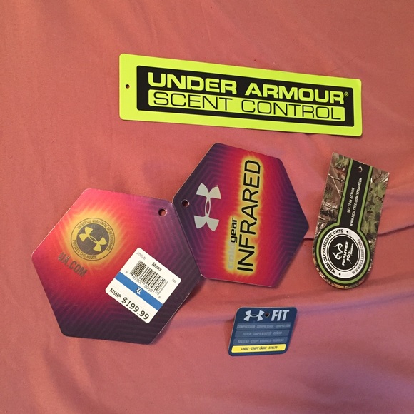 Under Armour Jacket - Picture 4 of 4
