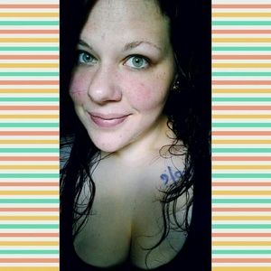 Meet your Posher, Violet